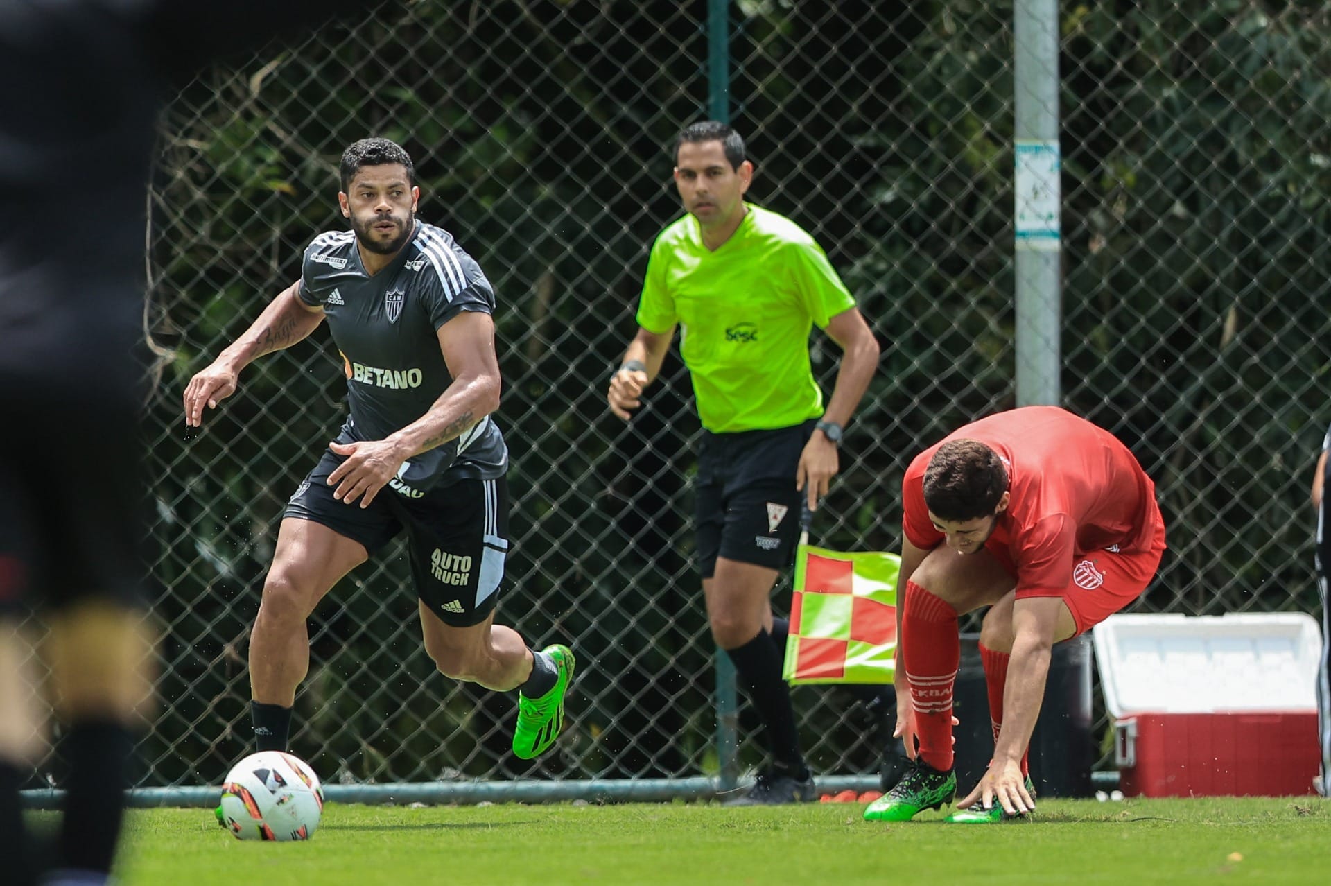 Galo Goleia O Villa Nova Em Jogo Treino Veja Os Lances