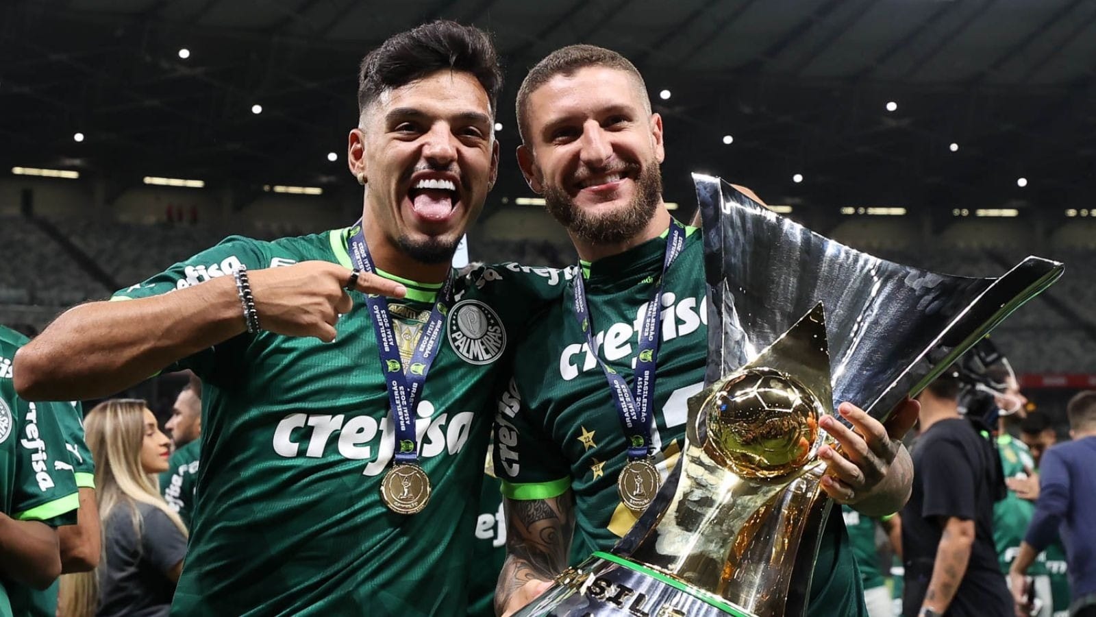 Palmeiras renova contratos de Gabriel Menino e Zé Rafael e encaminha