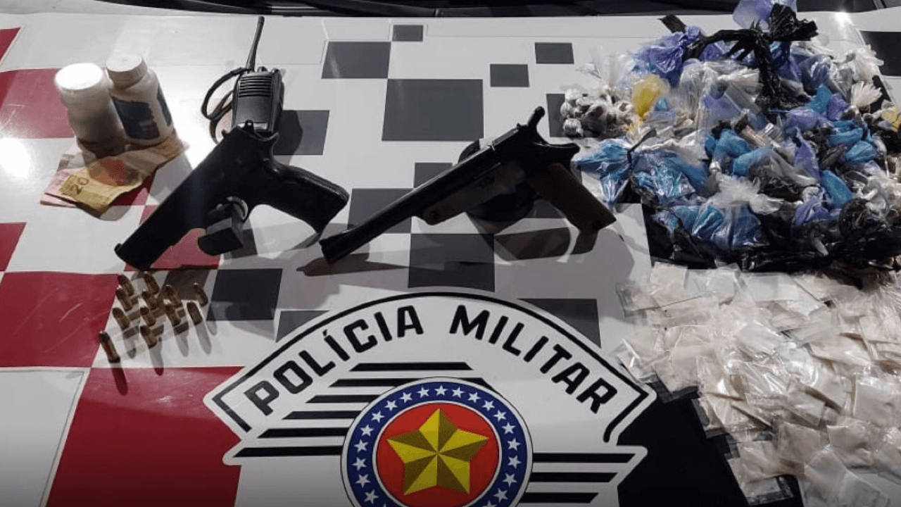 Tr S Homens S O Presos Por Porte Ilegal De Arma E Tr Fico De Drogas Em