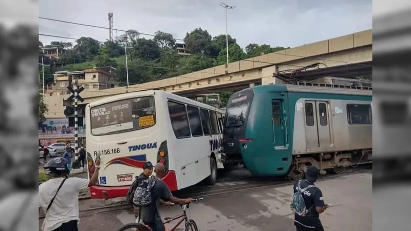 Acidente entre ônibus e trem deixa 12 feridos na Baixada Fluminense