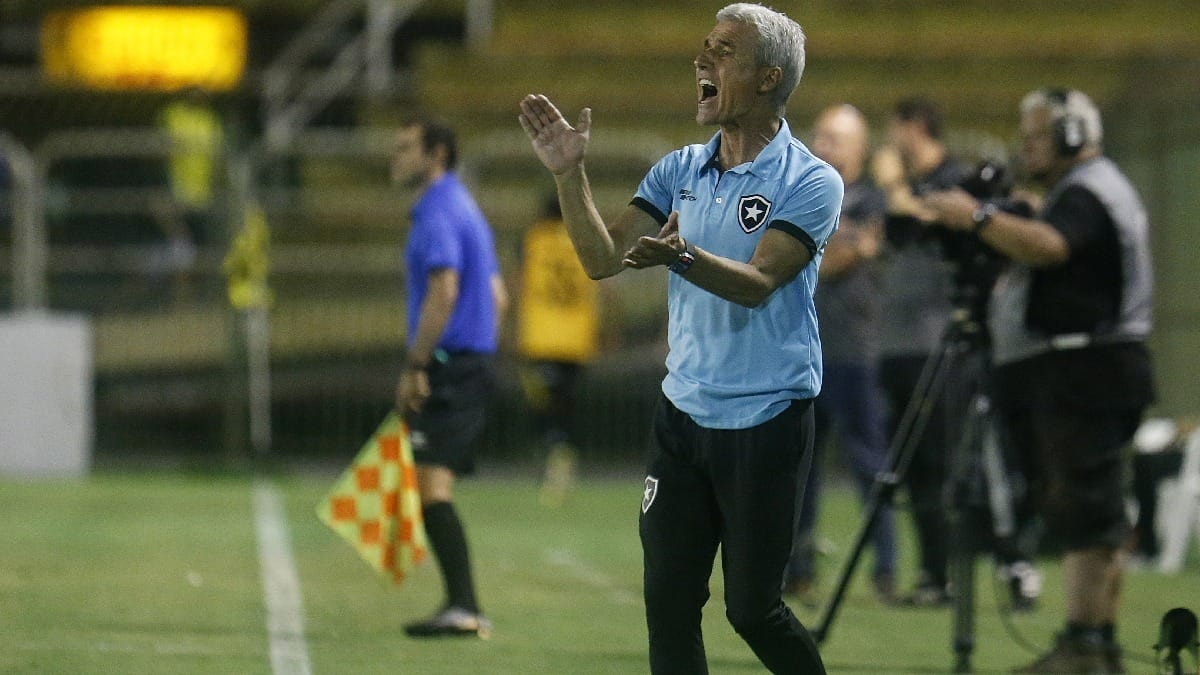 Flamengo na Recopa, Champions, Rio Open Onde assistir os jogos desta  terça-feira - Lance!