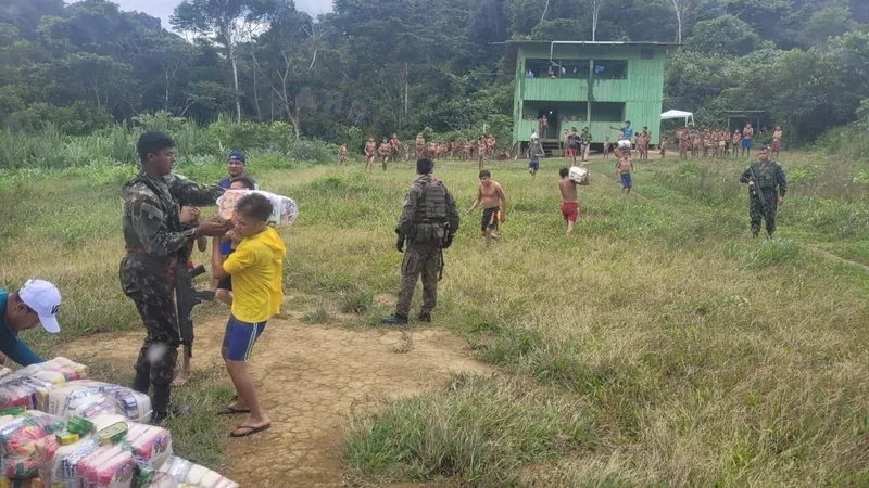 Entenda as medidas para combater a crise de saúde e fome dos indígenas ianomâmis