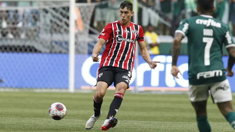 Ferraresi tem lesão grave confirmada e não deve atuar mais pelo São Paulo