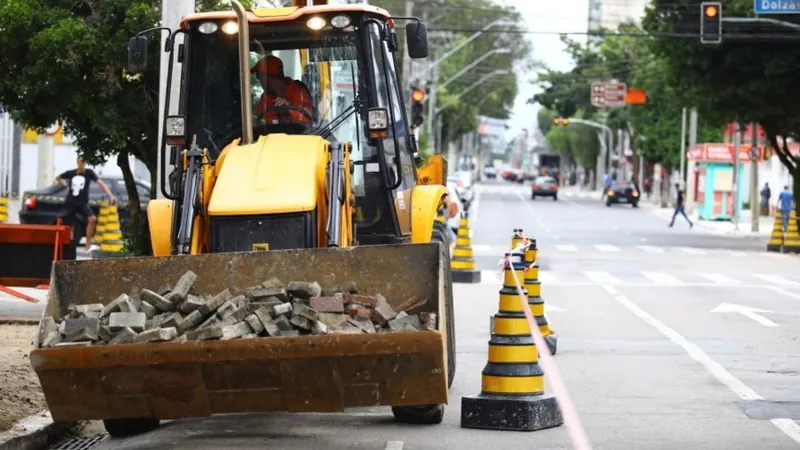 Prefeitura de São José retoma as obras de revitalização da 15 de Novembro