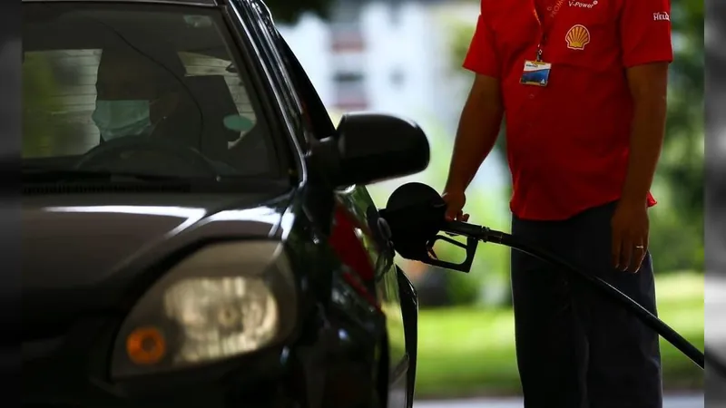 Petrobras aumenta preço da gasolina; valor sobe nas bombas nos próximos dias