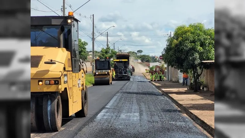 Projeto "Rua Nova" inicia recape na Avenida Paulo Ribeiro em Presidente Prudente