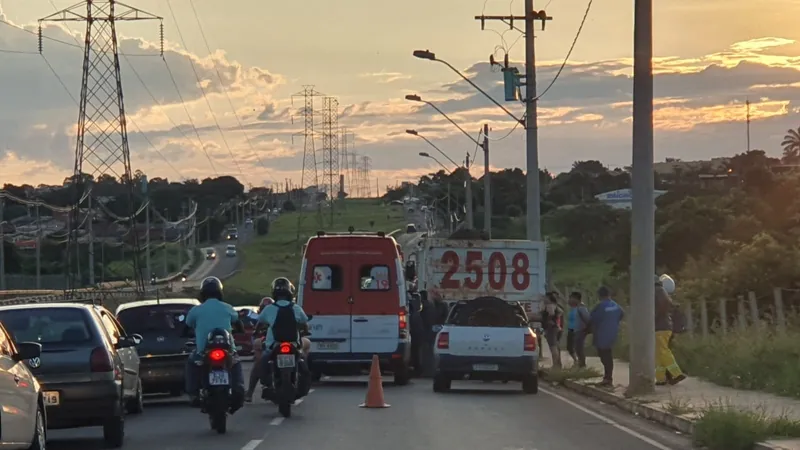 Motociclista morre após bater em caminhão no Anel Viário de Rio Preto