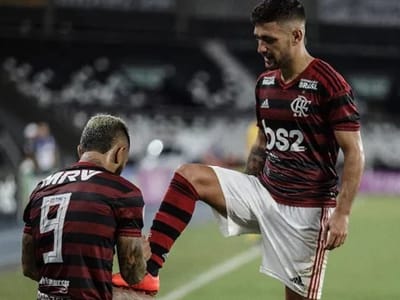 Arrascaeta e Gabigol são classificados entre os 100 melhores jogadores do  mundo