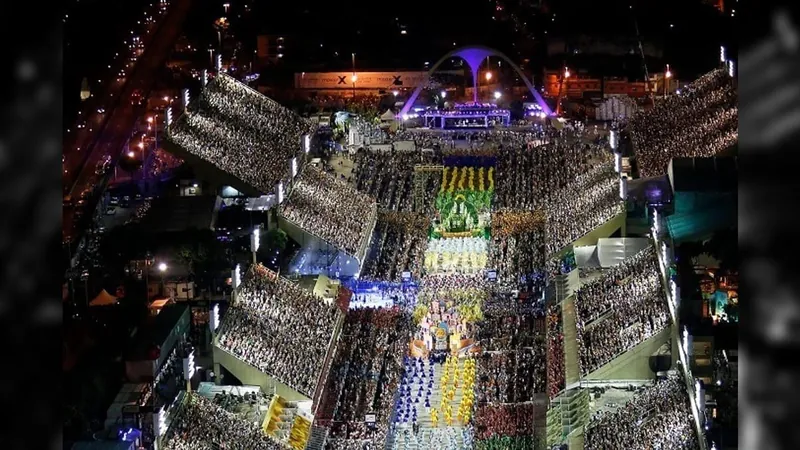 Prefeitura do Rio precisa comprovar que Sambódromo está seguro para o carnaval