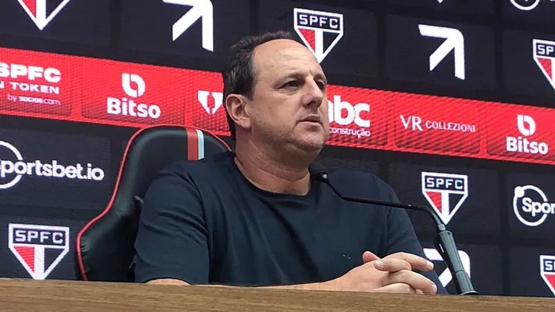 "Não cabe a mim", diz Rogério Ceni sobre possível demissão no São Paulo