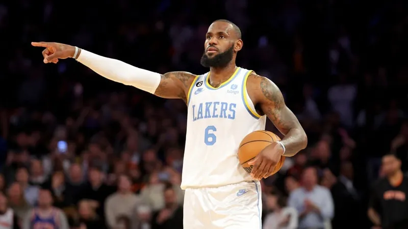 LeBron James se torna o primeiro jogador da NBA a marcar 39.000