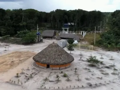 Corpos de crianças Yanomami são devolvidos para rituais funerários tradicionais