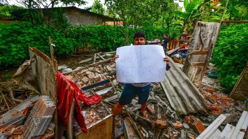 Prefeitura de SJC inicia ações de conciliação com moradores do Banhado