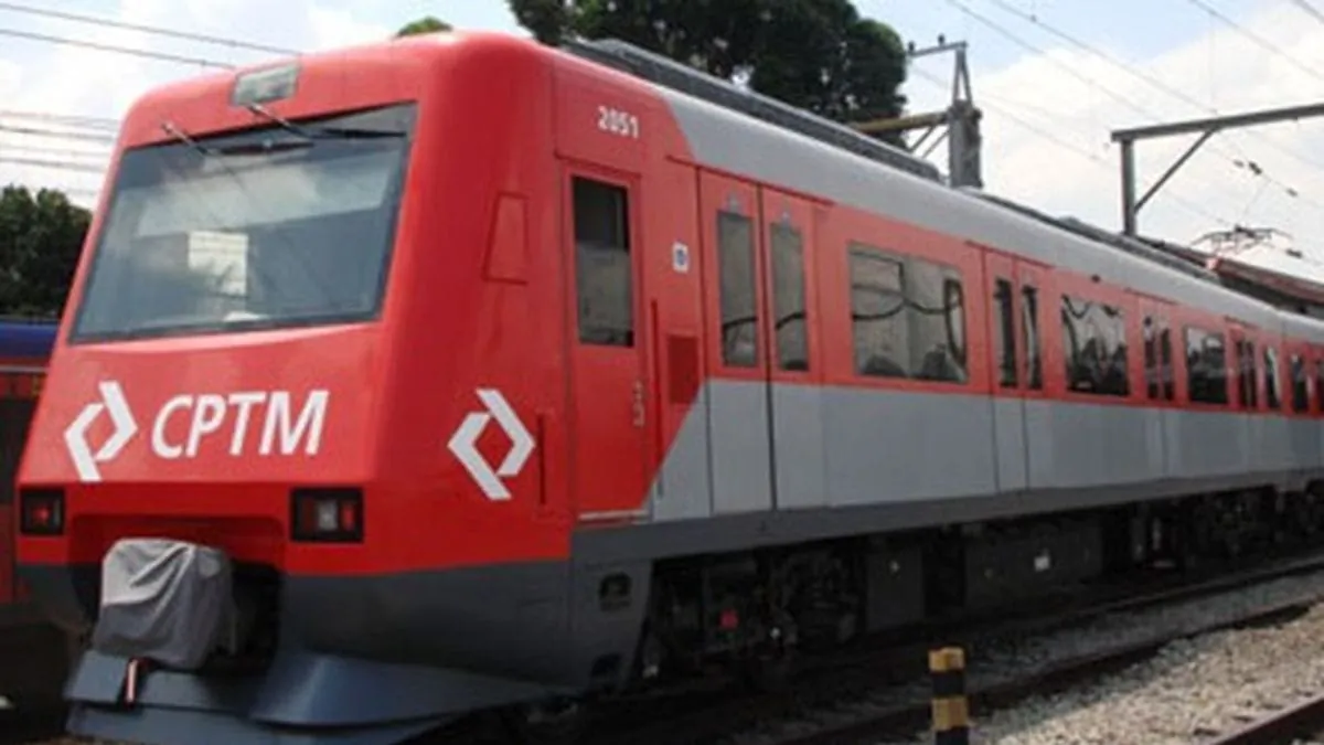 G1 - Passageiros da CPTM relatam sufoco para fazer trajeto Brás