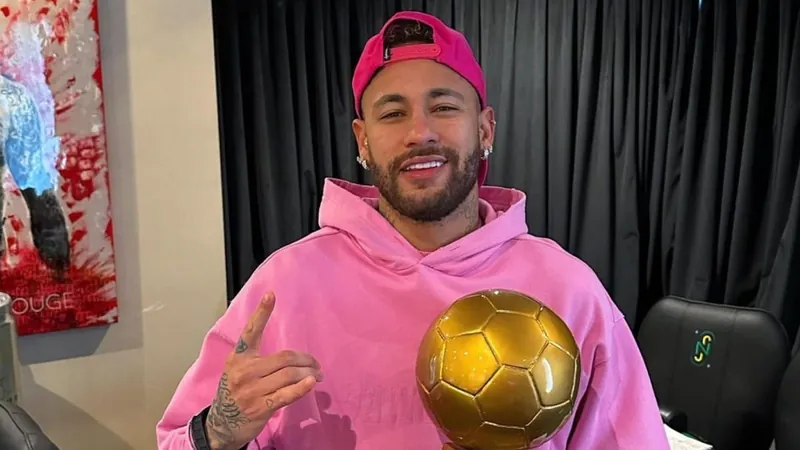 Neymar é eleito o melhor jogador brasileiro no exterior em 2022