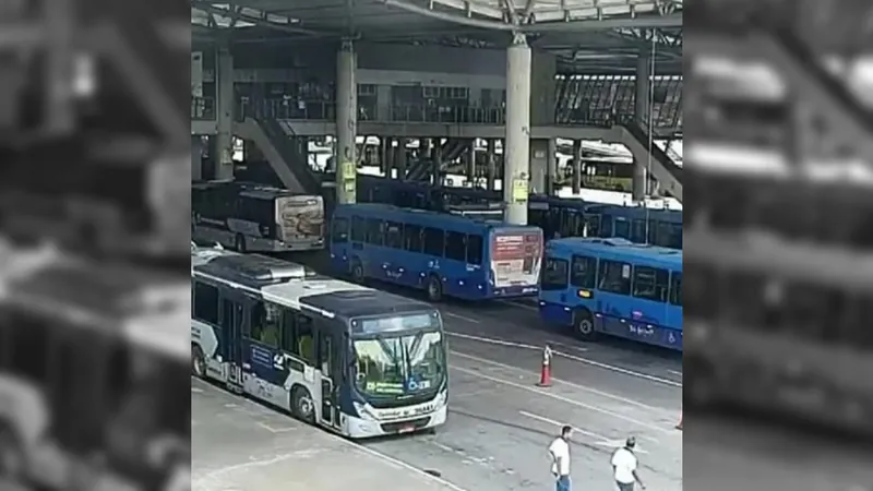 Motoristas do transporte coletivo de BH voltam a paralisar; 14 linhas afetadas