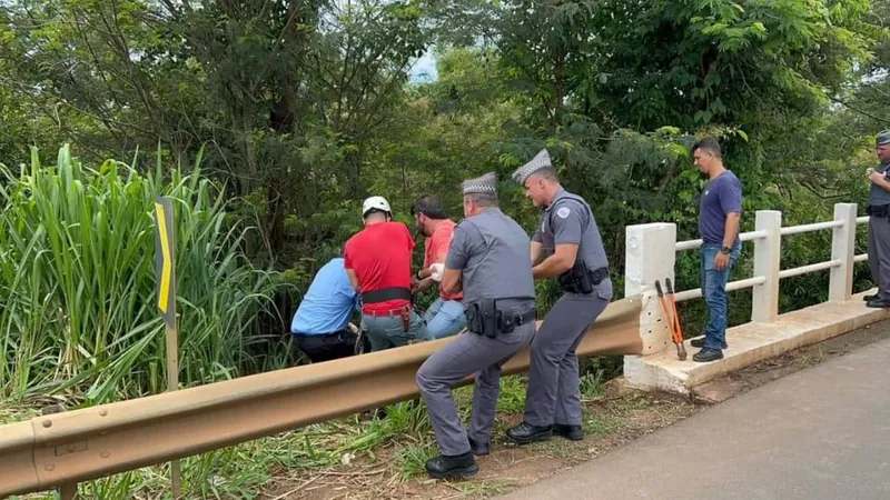 Os corpos foram encontrados em Rio Preto e Monte Aprazível