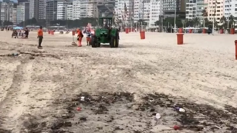 Prefeitura do Rio proíbe recipientes de vidro nas praias da cidade