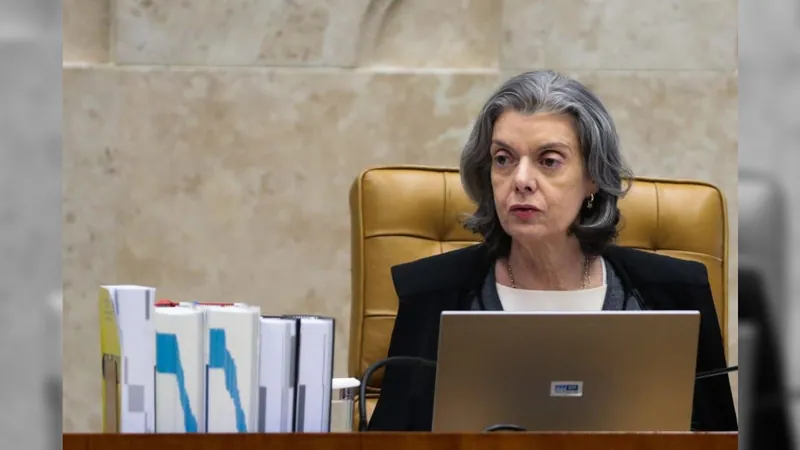 Cármen Lúcia considera preocupante apreensão de dinheiro nas eleições