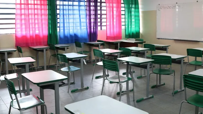 Projeto de lei obriga escolas a instalarem câmeras de segurança em Taubaté