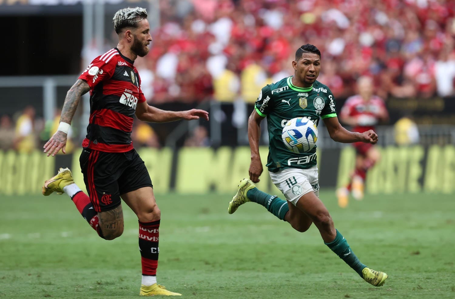 Palmeiras x Flamengo: onde assistir, escalações e arbitragem