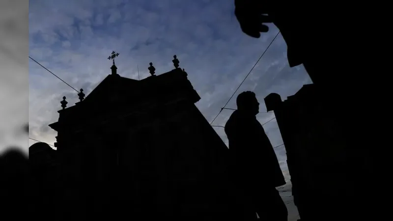 Portugal: 4,8 mil crianças foram abusadas por padres da Igreja Católica