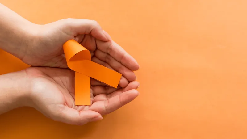 Fevereiro laranja é dedicado ao combate à leucemia