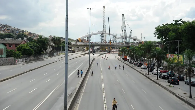 Avenida Brasil sofre novas interdições