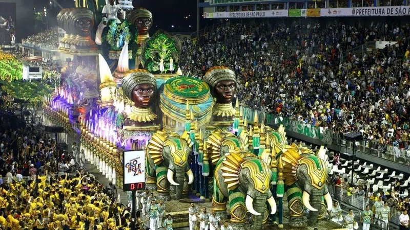 Carnaval começa com desfiles em São Paulo e no Rio; BandNews FM transmite