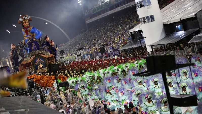 Senado reconhece escolas de samba como manifestação cultural