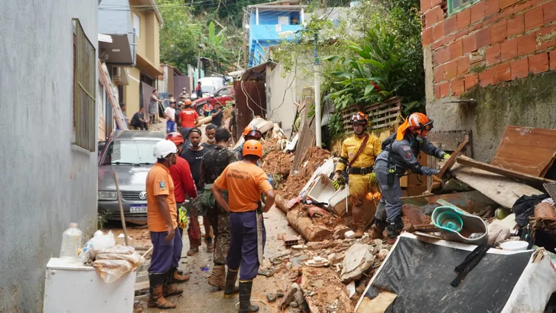 Mais de 5 toneladas de alimentos são doados por sorocabanos às vítimas da chuva