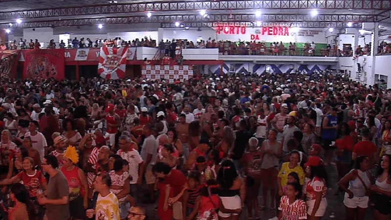 Um dia a mais de carnaval na Porto da Pedra depois de conquista da Série Ouro