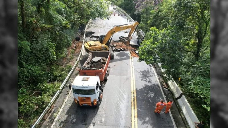 Governo de SP dá início às obras de recuperação da Mogi-Bertioga (SP-098)