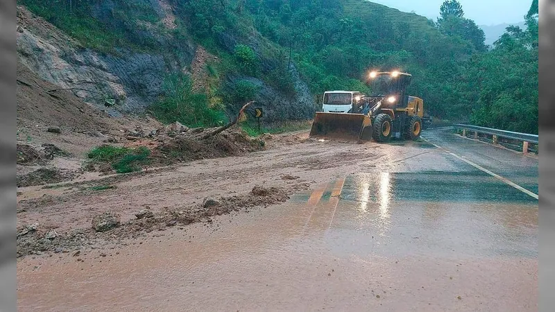 Rodovia Mogi-Bertioga pode ser liberada até o final de março, afirma Tarcísio