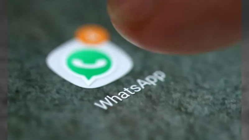 Parlamento britânico debate lei que pode proibir WhatsApp no Reino Unido