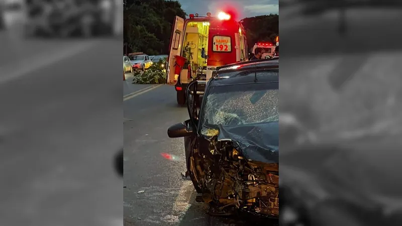 Acidente de trânsito na SP-063, em Bragança Paulista, deixa quatro feridos