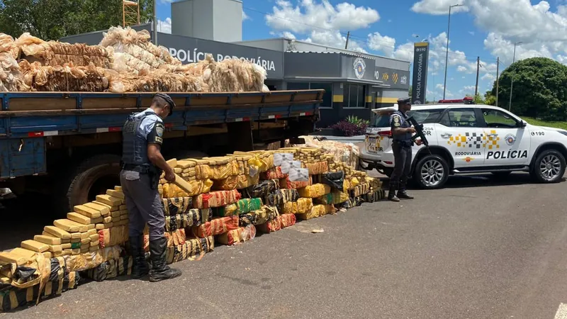 A droga estava em meio a carga de recicláveis 