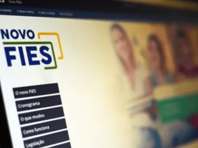 MEC anuncia 112 mil novas vagas no Fies para 2025, 50% delas para inscritos no CadÚnico