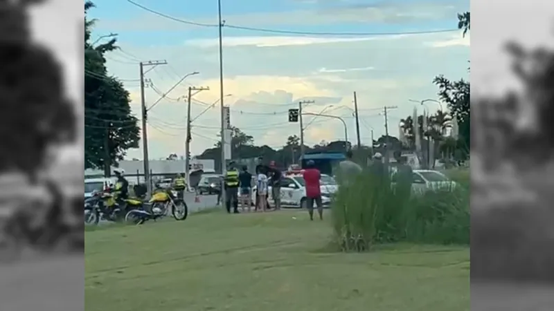 Homem morre após colidir motocicleta em poste de Taubaté