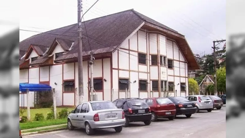 Crianças passam mal após comer lanche da Prefeitura em Campos do Jordão