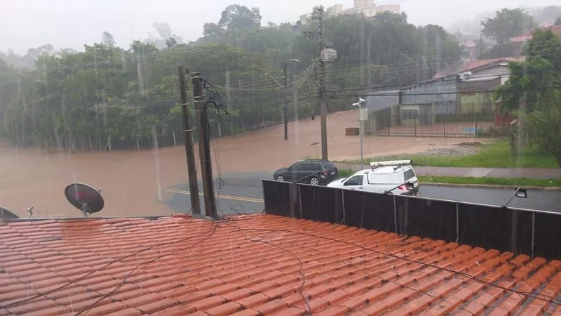 Chuvas em SJC: Volta a chover forte em São José dos Campos nesta sexta (10)