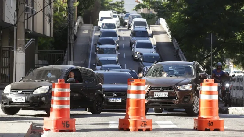 Prefeitura de Niterói faz alterações no trânsito de Icaraí