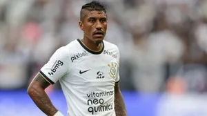 Corinthians anuncia a saída do volante Paulinho