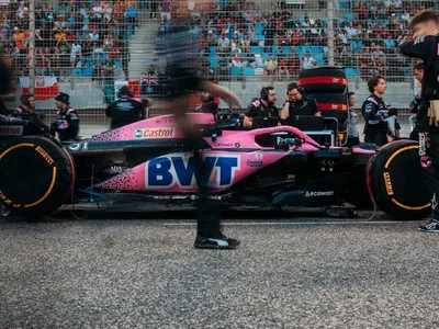 Alpine quer reação no GP da Arábia Saudita após 'muitos erros' no Bahrein