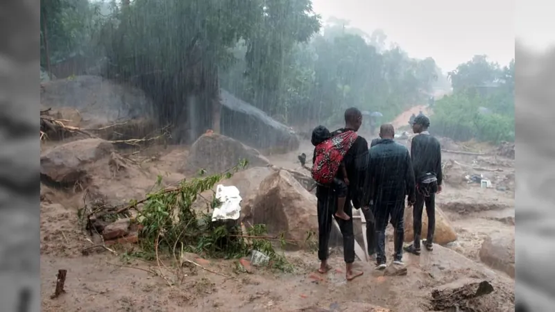 Ciclone Freddy deixa mais de 100 mortos em Malawi e Moçambique, na África