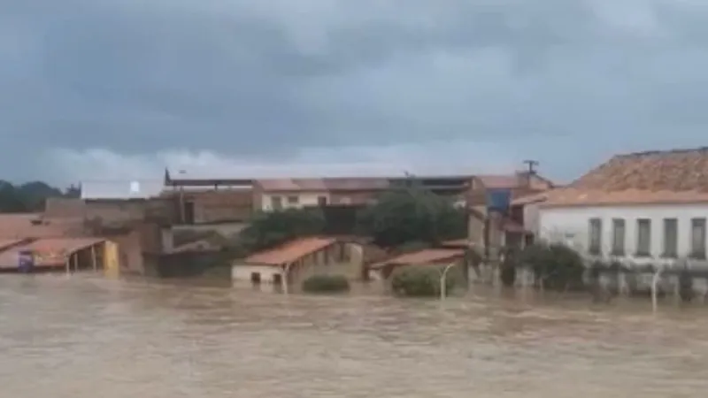 Chuvas matam 6 e deixam 400 famílias desabrigadas no Maranhão