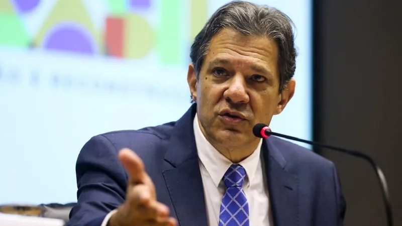 Haddad defende arcabouço fiscal “mais flexível” ao criticar teto de gastos