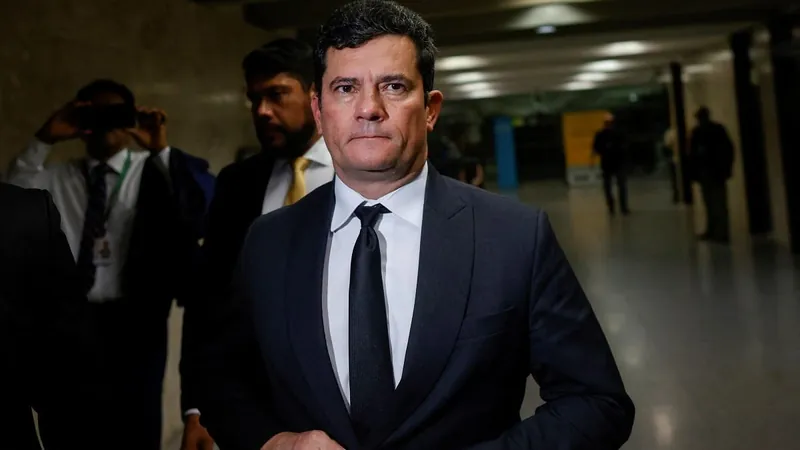 PCC cogitou atacar Sergio Moro durante segundo turno das eleições