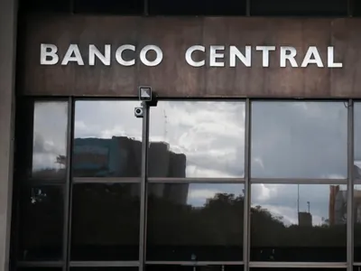 Banco Central decide nesta quarta se vai subir a taxa de juros básicos