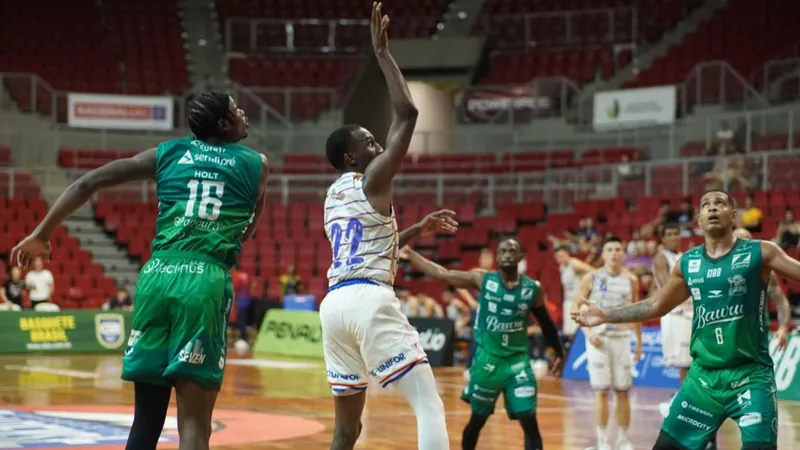 O Dragão perdeu a partida por 79 a 77